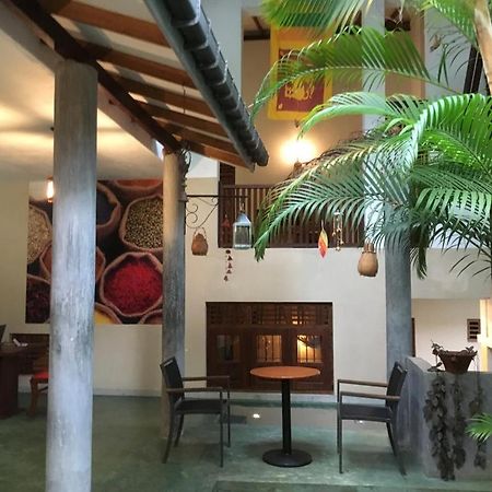 Boutique 132 Hotell Bentota Exteriör bild